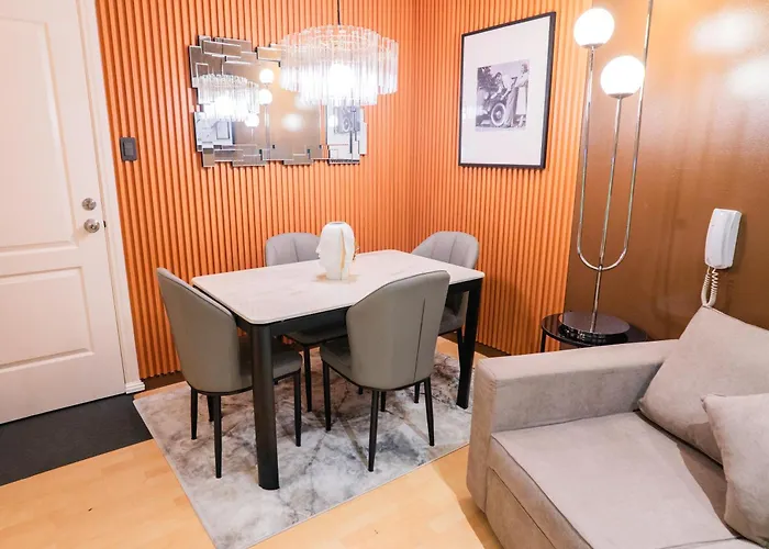 Modern Cozy Makati Designed By Cedric Amani * Manila